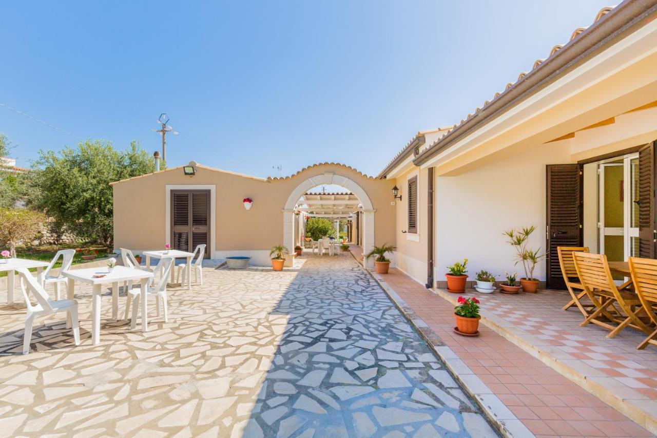 Villa Degli Ulivi Avola Exteriér fotografie